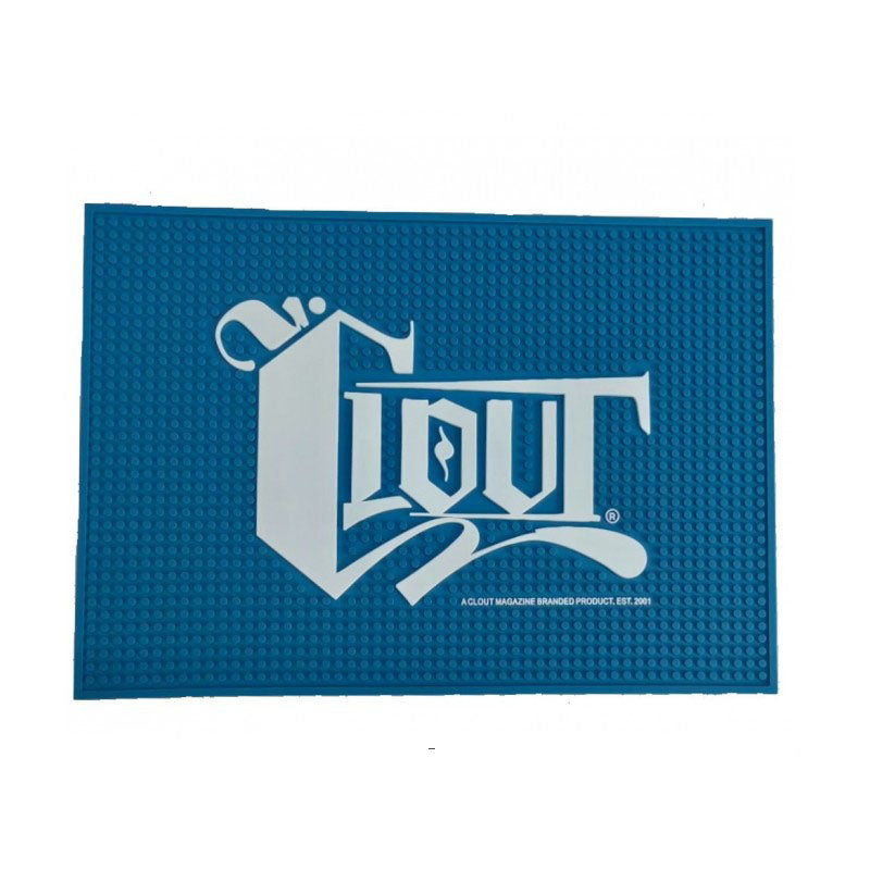 REVISTA CLOUT - ALFOMBRA DE BARBERO “OG LOGO” AQUA TEAL