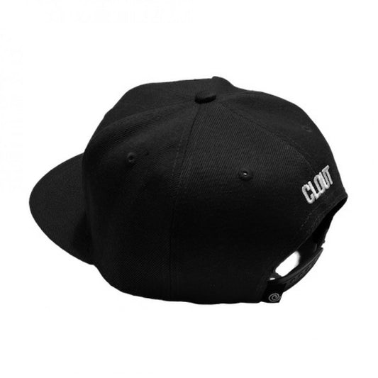 The CLOUT Header Logo SNAPBACK (New Era Fit) en NEGRO, por CLOUT Magazine
