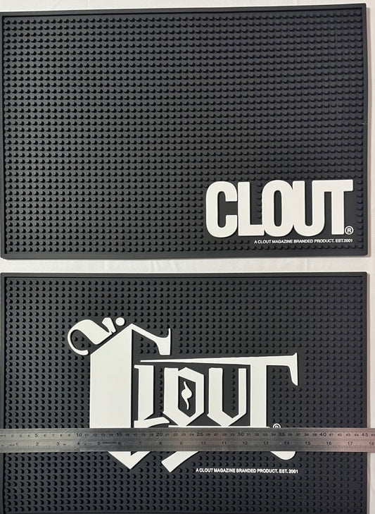 REVISTA CLOUT - ALFOMBRA DE BARBERO NEGRA “OG LOGO”
